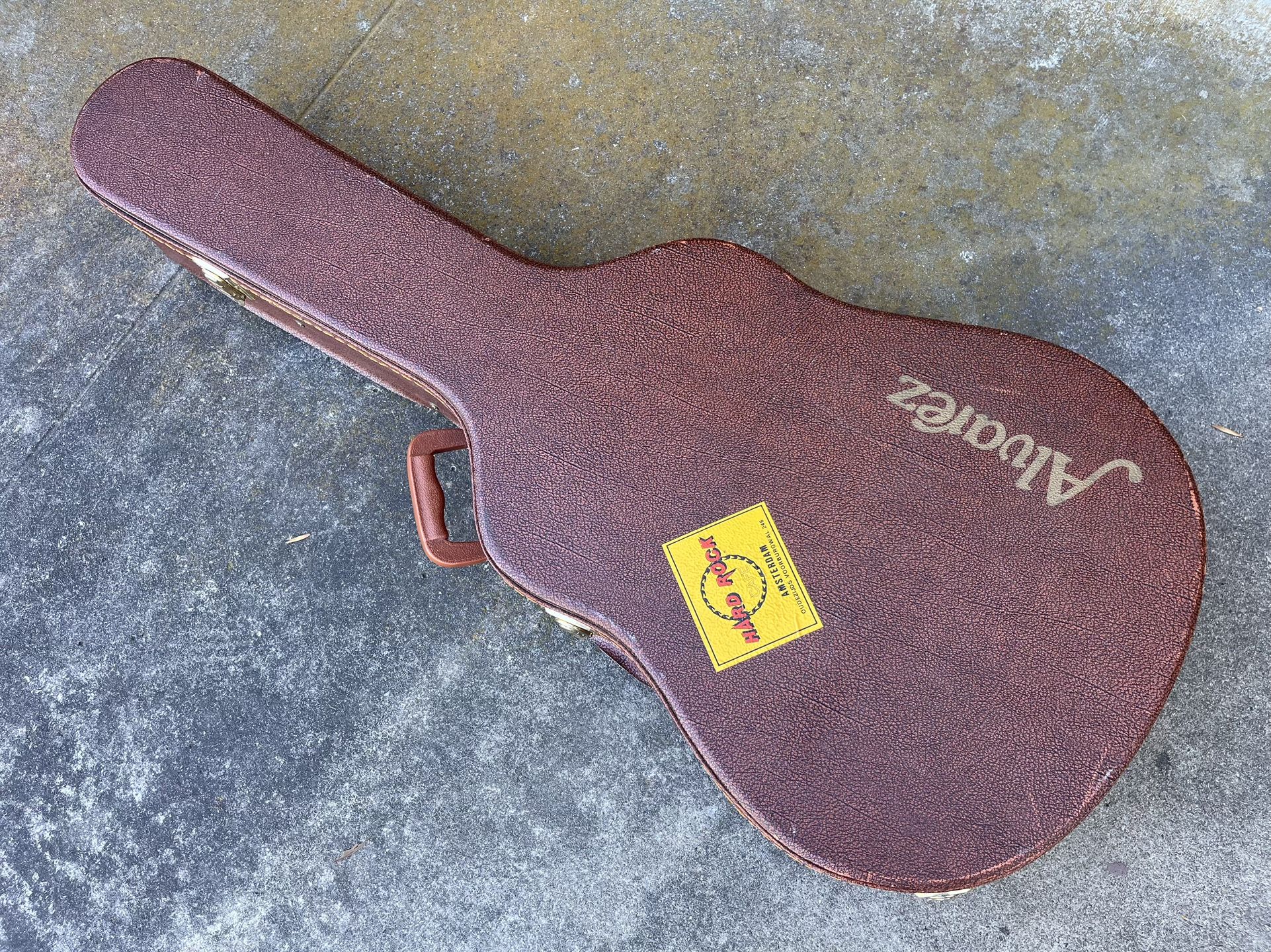 Vntg Alvarez Acoustic Guitar W Hard Case