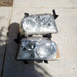 2007 Tundra Headlights
