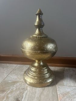 Decorative finial large
