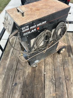 2175 Wire Feed Welder - Solar / Read Below ⬇️ 
