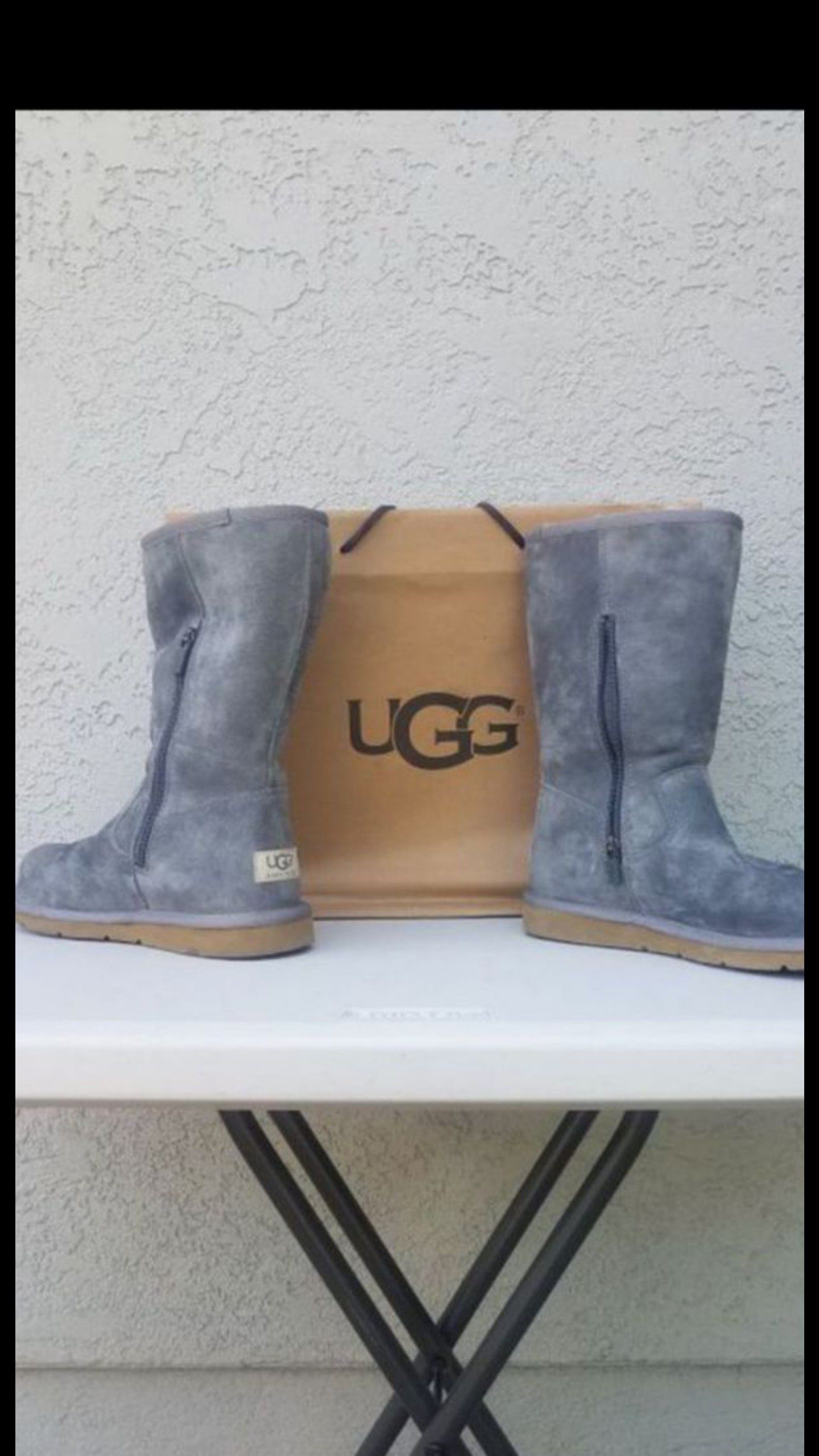 New UGG Boots size 7