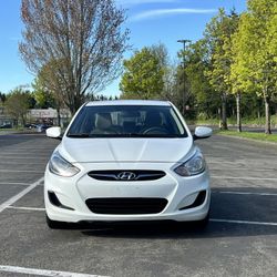 2012 Hyundai Accent