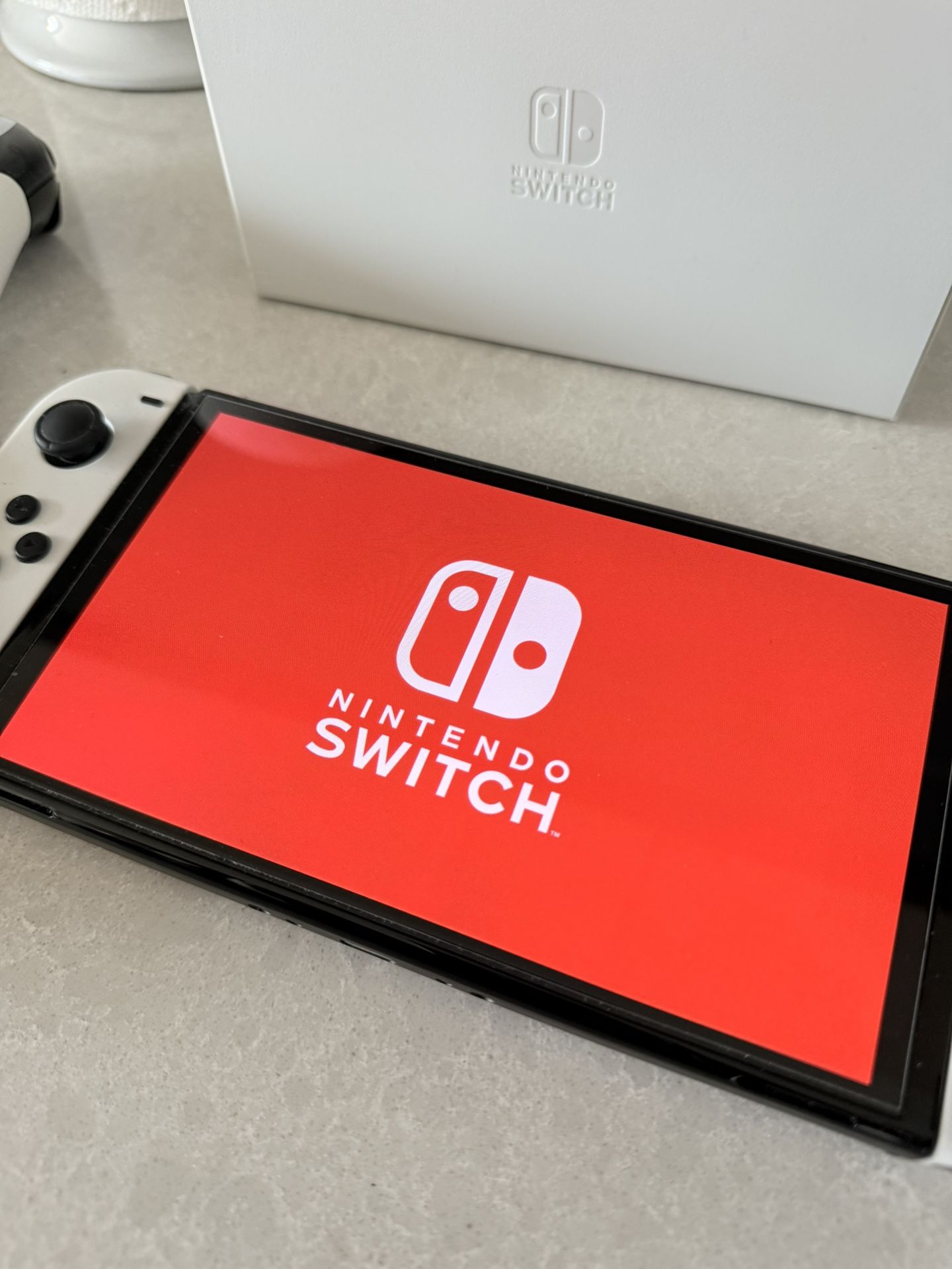 Nintendo Switch OLED