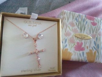 necklace and earrings set