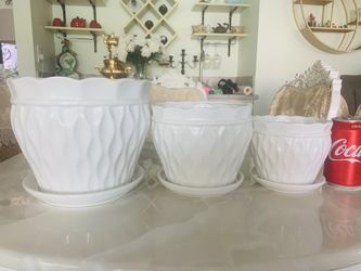 New Set of 3 ceramic pots
