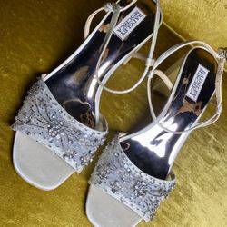 Badgley Mischka Satin Embellished Heels Size 10