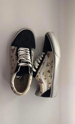 Vans Old Skool Ditsy Floral Sneakers Size 8 Women's Size 6.5 Men's