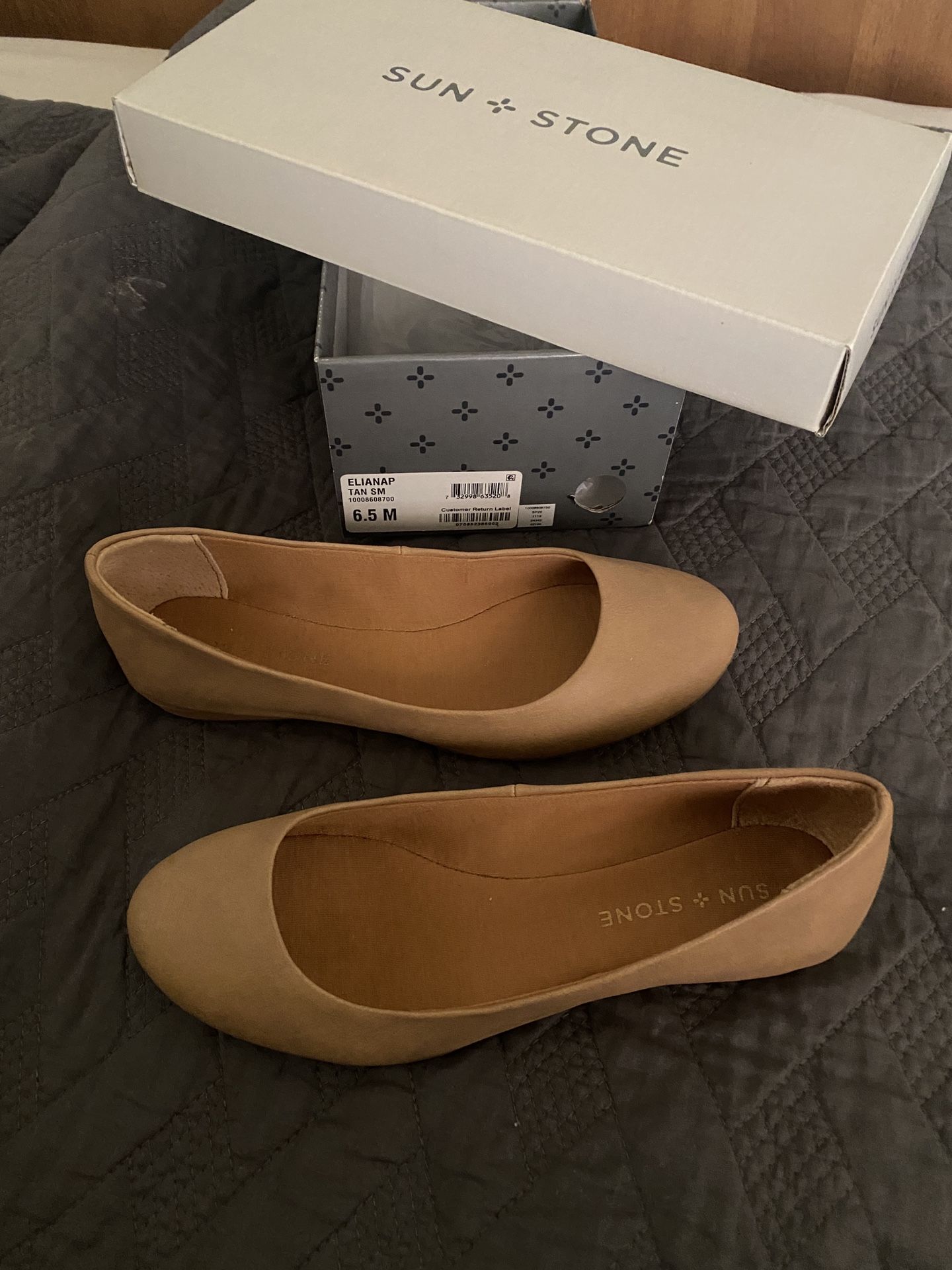 New Sun Stone Womans Ballet Flats Size 6.5