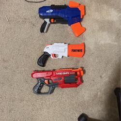 NERF GUNS *take All For 25 CASH 