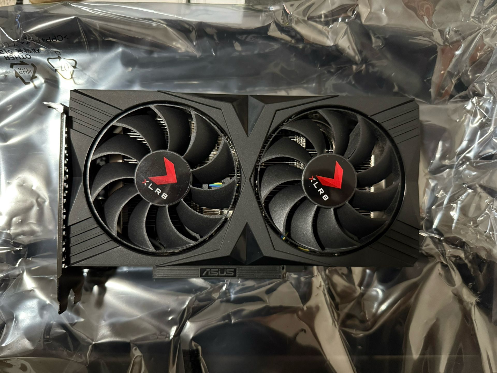 PNY RTX 4060 XLR8 8GB