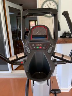 Bow flex Max Trainer Elliptical