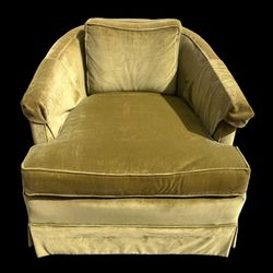 Vintage 70’s Modern Swivel Chair in Lime Green Velvet. 