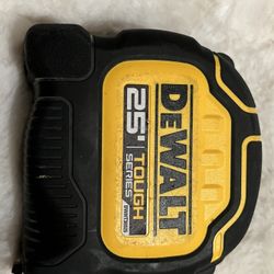 DeWalt 25 Feet