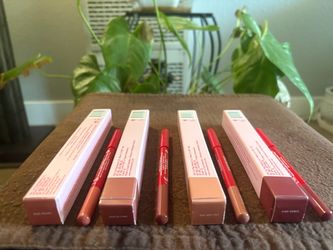 One size Lip Pencil ‘s