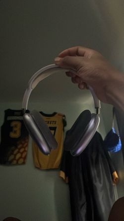 Airpod Maxes