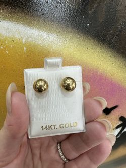 10k BALL EARRINGS