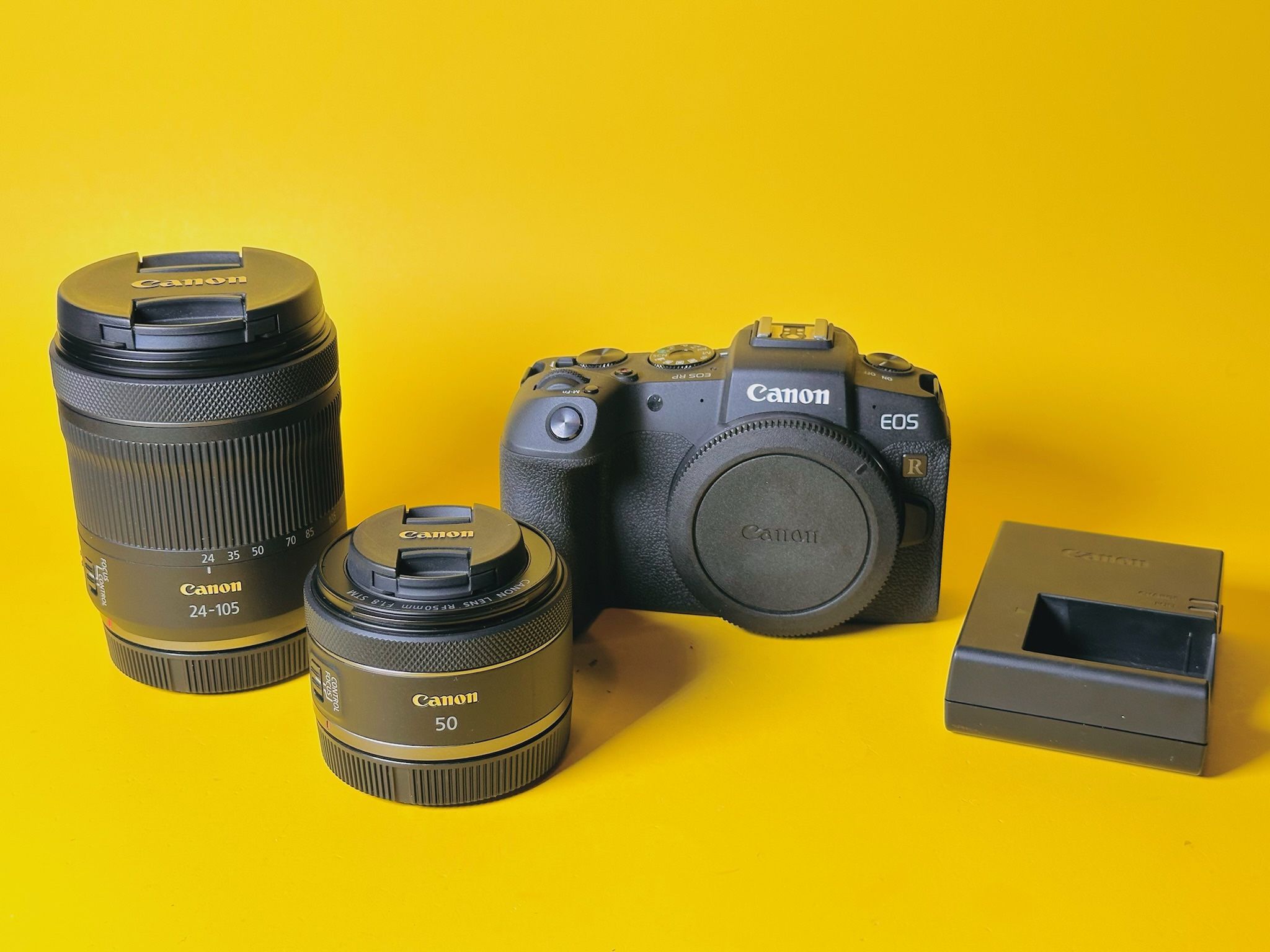 Canon EOS RP Mirrorless Kit