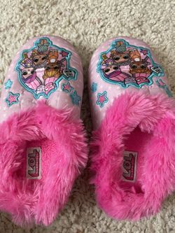 Lol-girls slippers