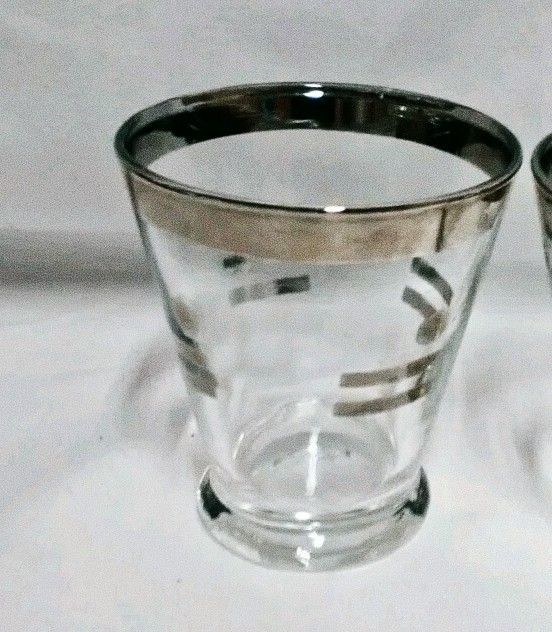 Dorothy Thorpe RARE DOTS AND DASHES GLASS Cocktail Silver Band Juice Mid Century