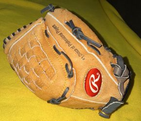 Rawlings RBG11PR 11" Brown Leather Baseball Glove Basket-Web Left Hand Throw