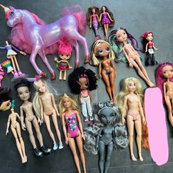 Lot Of Dolls + Clothes