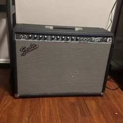 100 Watt Solid state Fender Frontman Combo