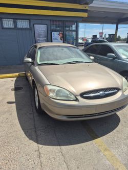2002 Ford Taurus