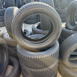 4 llantas 225/55/17 dela roadhugger 95% de vida 