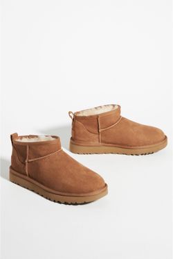 BRAND NEW - UGG Classic Ultra Mini Boots 🧸