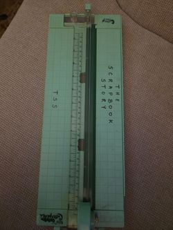 Scrapbook paper cutter