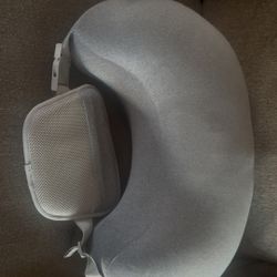 Fridamom Nursing pillow