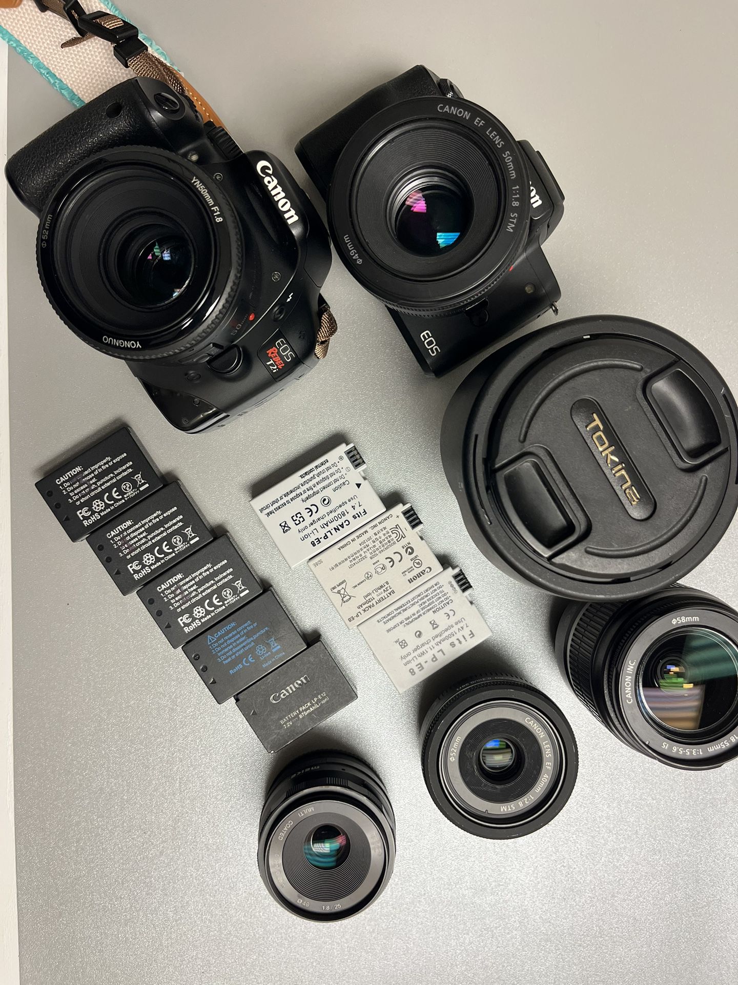 Bundle Canon T2i+Canon M50+lenses+batteries 