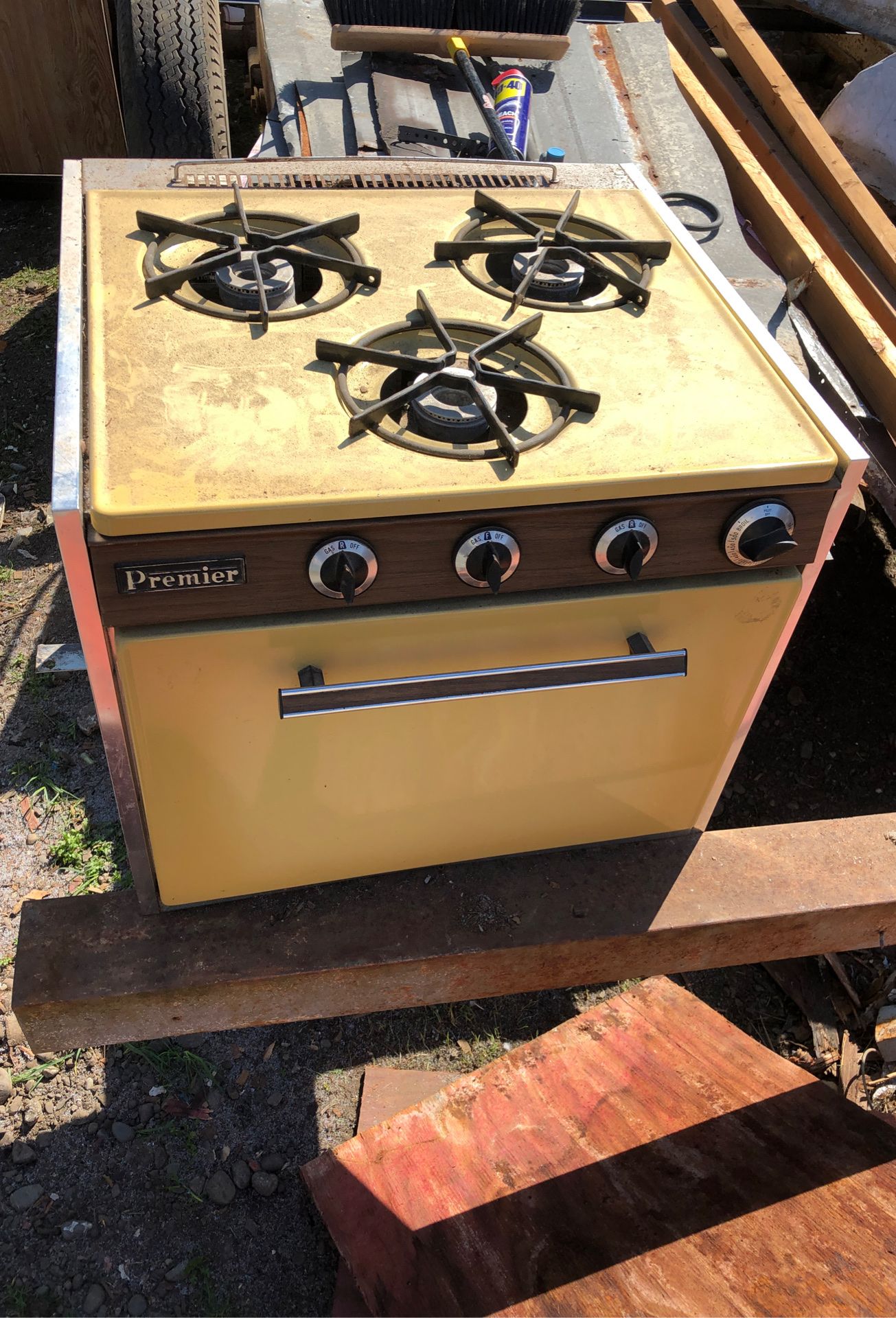 Premier camper stove