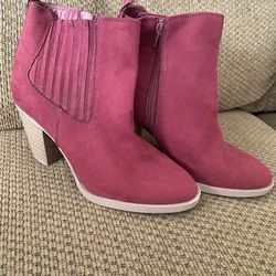 Women’s Heel Booties Size 9