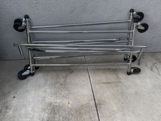 Clothing rack