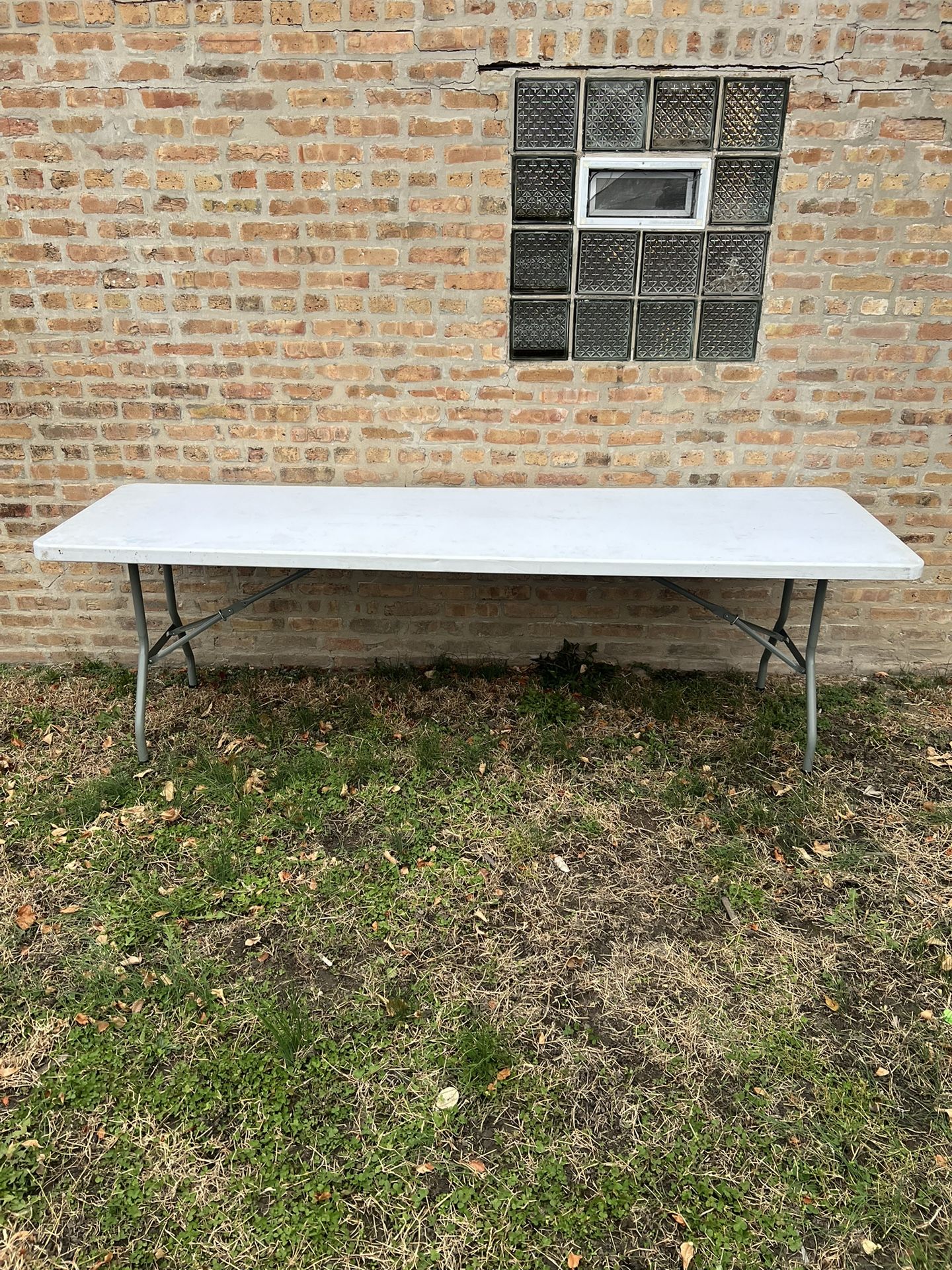 White Party Table 🥳