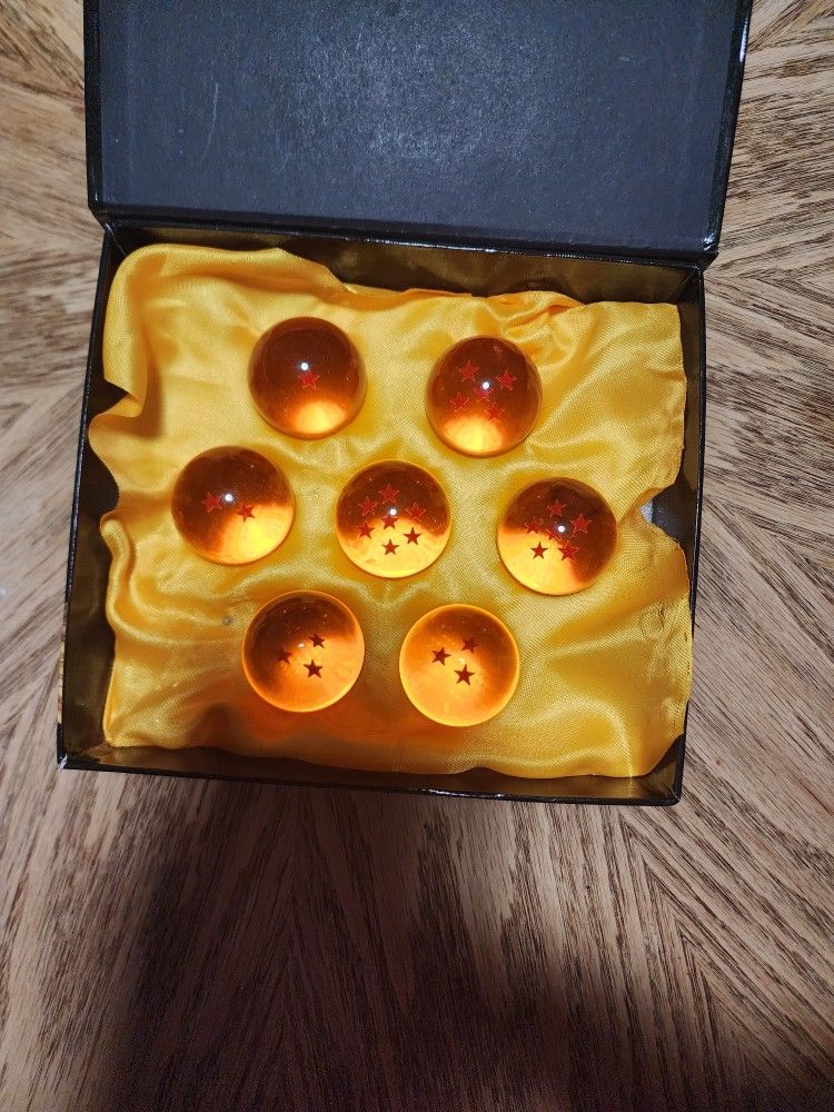 DragonBall Z | 7 DragonBalls | Crystal Ball Collection