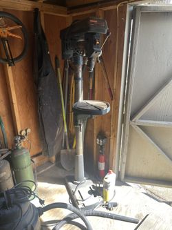Drill Press Three-Quarter Inch Chuck With 12 Different Speeds