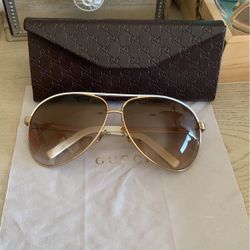 Women Gucci Aviators 