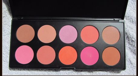 BH Cosmetics Blush Palette