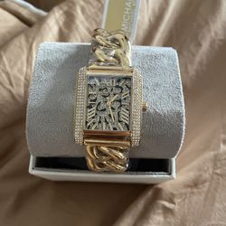 New Michael Kors Gold Watch Chunky With Tag