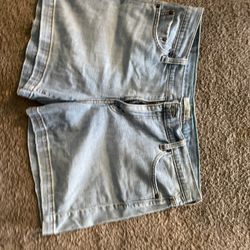 Women’s Shorts 