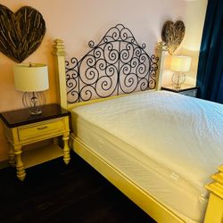 Save $100’s. LIMITED-EDITION HAVERTYS NANTUCKET KING BEDROOM SUITE — PRISTINE — $2,500