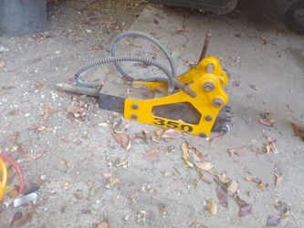 Concrete breaker