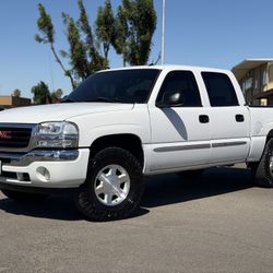 2005 GMC Sierra