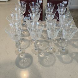 24 Mikasa Glasses