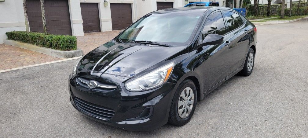2016 Hyundai Accent