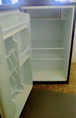 Mini Fridge.  3 feet Tall