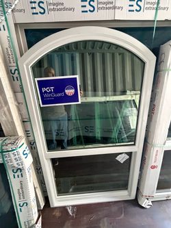 Pgt single hung Window