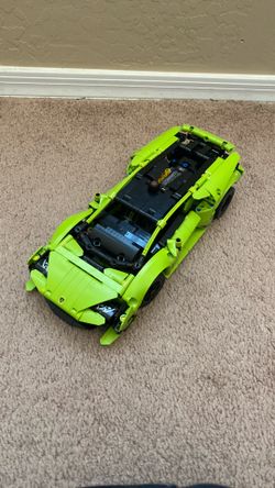 LEGO Lamborghini Huracán Fully Assembled Tecnica #42161
